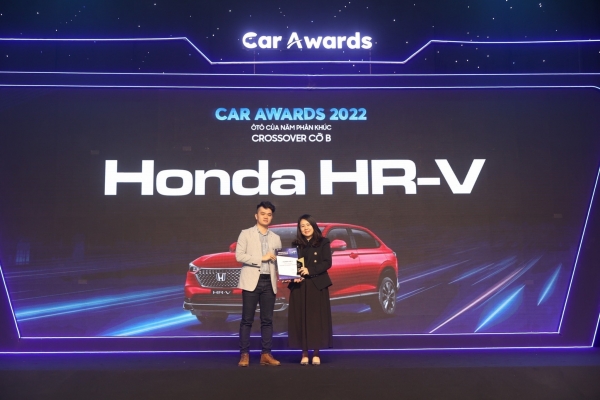 Honda HR-V và Honda Civic vinh dự nhận Giải thưởng “Ô tô của năm”  phân khúc xe Crossover cỡ B và phân khúc xe gầm thấp cỡ C năm 2022